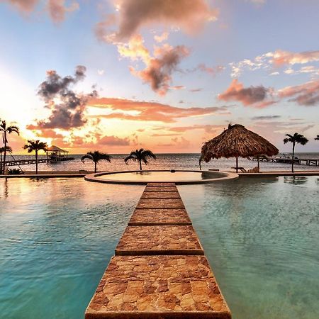 Hol Chan Reef Resort & Villas San Pedro  Exterior photo
