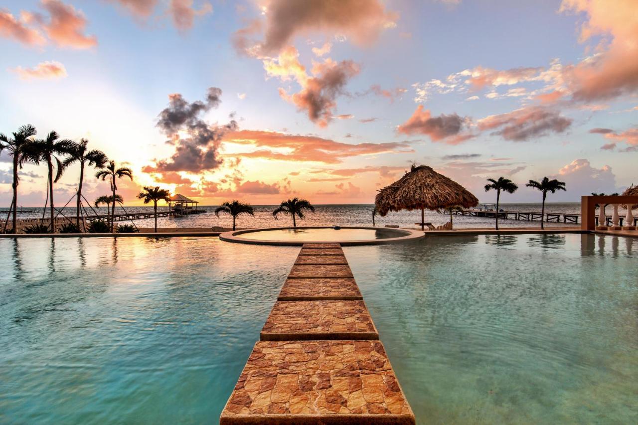 Hol Chan Reef Resort & Villas San Pedro  Exterior photo