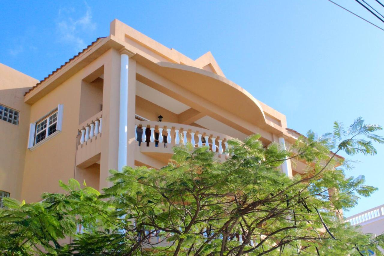Hol Chan Reef Resort & Villas San Pedro  Exterior photo