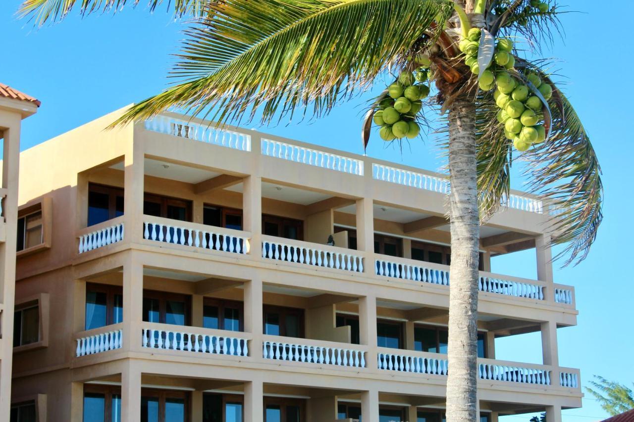 Hol Chan Reef Resort & Villas San Pedro  Exterior photo
