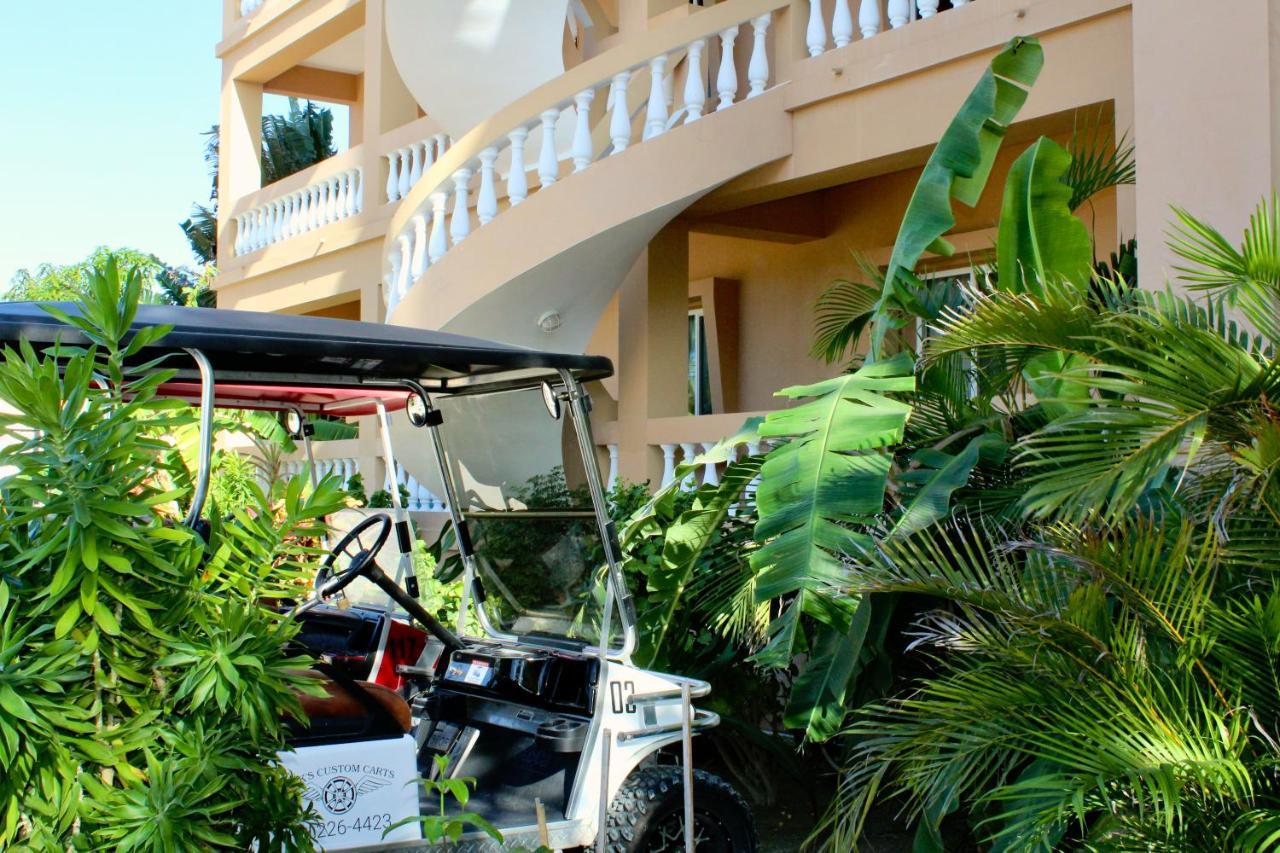 Hol Chan Reef Resort & Villas San Pedro  Exterior photo