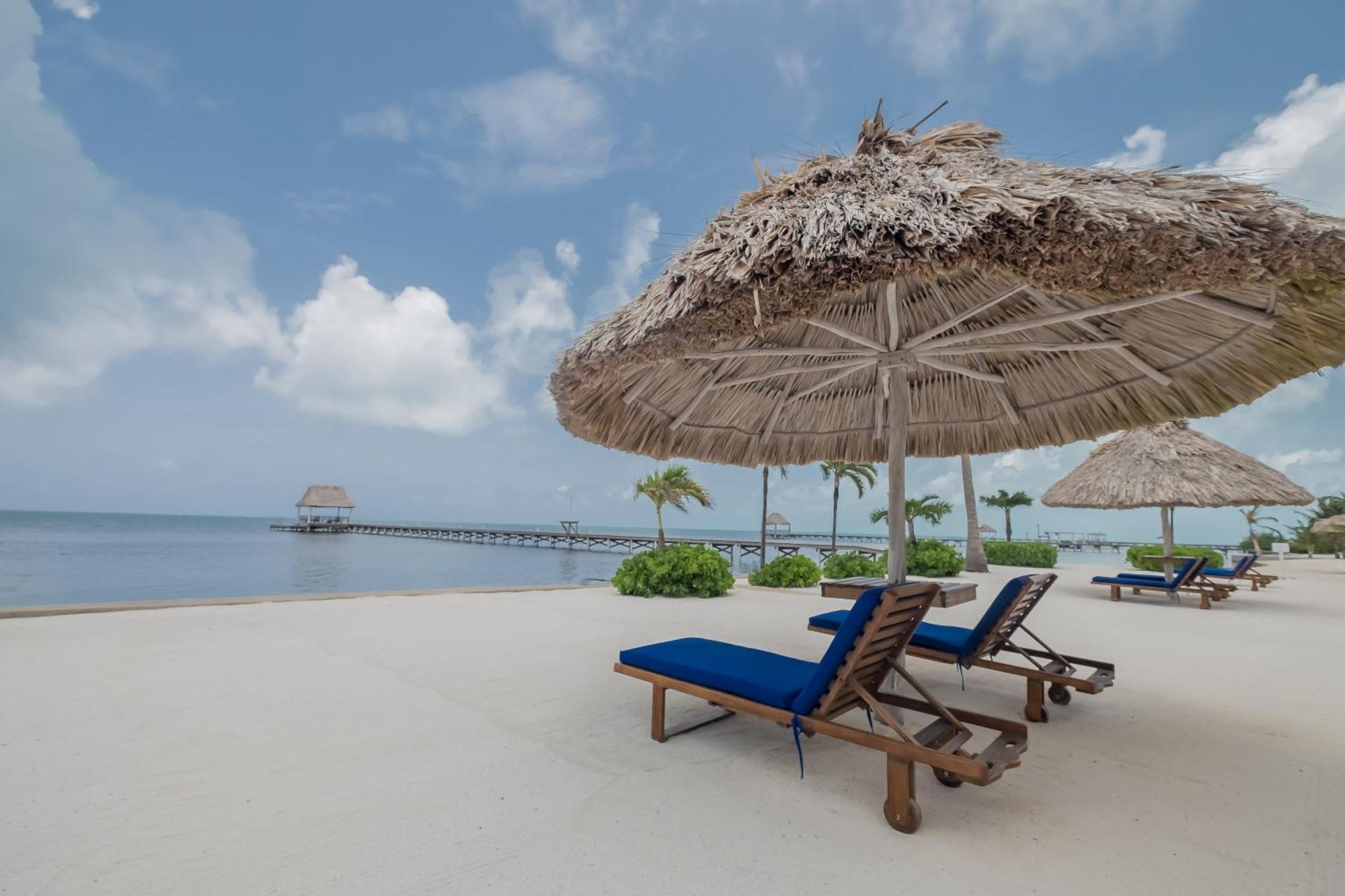 Hol Chan Reef Resort & Villas San Pedro  Exterior photo